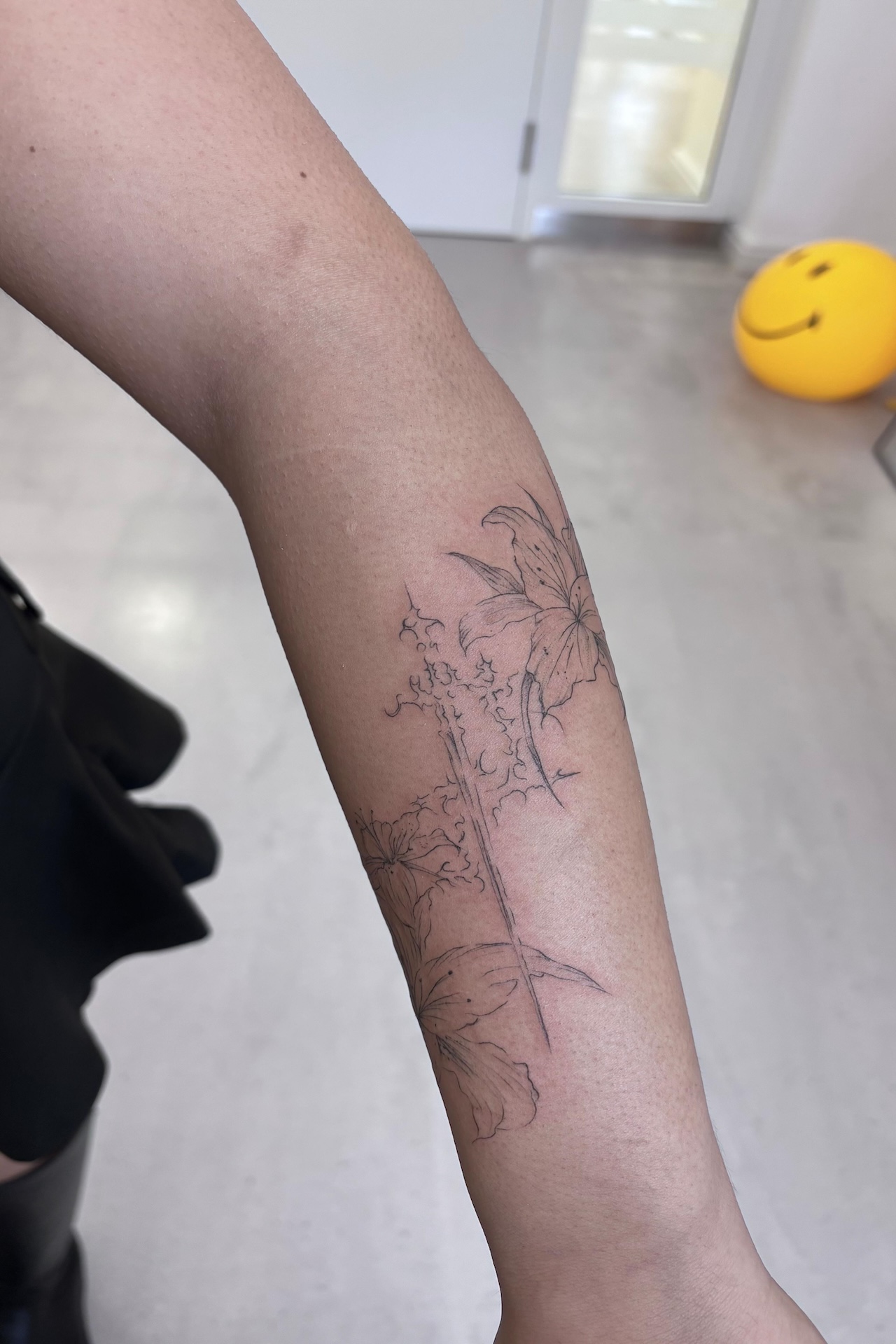 Blackwork, Fineline und Oldschool Tattoos von Mary